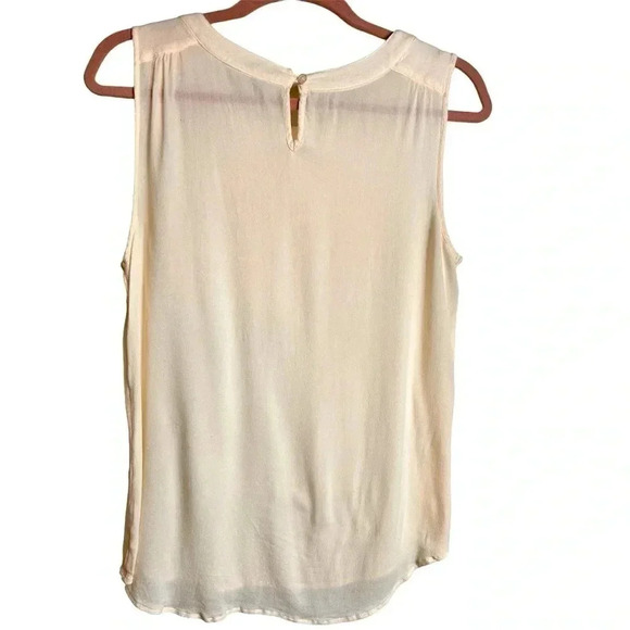 GAP sleeveless blouse,  cream, Medium, Embroidery, feminine, Office, Layering - Picture 6 of 7